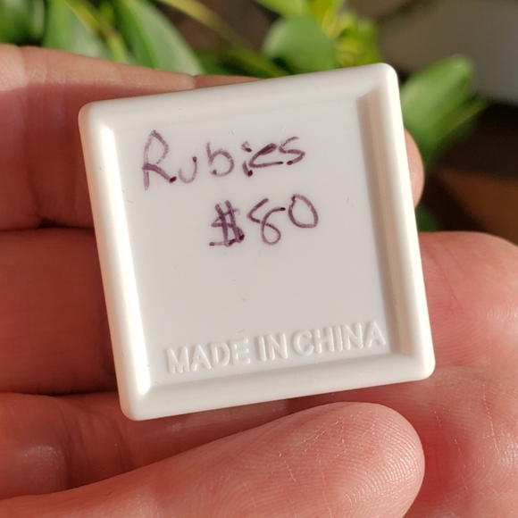 Four loose Natural Ruby Cabachons gemstones - Picture 2 of 3